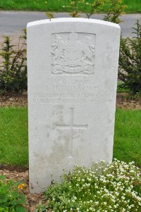 Honnechy British Cemetery - Darwin, J H B