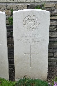 Honnechy British Cemetery - Elliott, W R