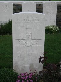 Honnechy British Cemetery - Greenwood, W