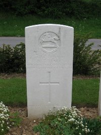 Honnechy British Cemetery - Hall, Alfred George