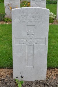 Honnechy British Cemetery - Harper, A W