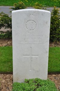 Honnechy British Cemetery - Hickman, A