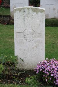 Honnechy British Cemetery - Hughes, Francis Andrew