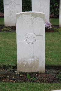 Honnechy British Cemetery - McRae, Andrew Farquhar