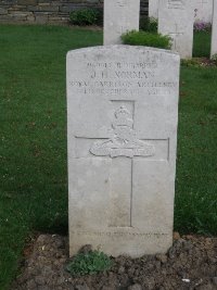 Honnechy British Cemetery - Norman, James Harrison