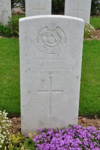 Honnechy British Cemetery - Norris, G E