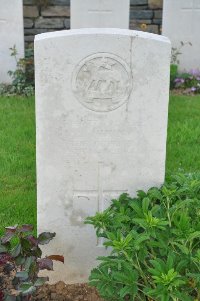 Honnechy British Cemetery - Nunn, J