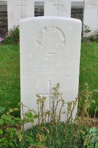 Honnechy British Cemetery - Rhodes, Robert Alan