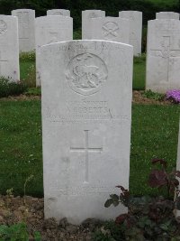 Honnechy British Cemetery - Roberts, Albert