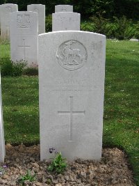 Honnechy British Cemetery - Stamps, Frederick