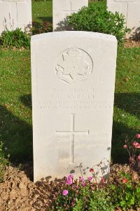 Honnechy British Cemetery - Syrett, Sidney Charles