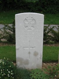 Honnechy British Cemetery - Ward, G W