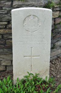 Honnechy British Cemetery - Whitehouse, A