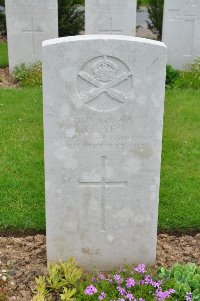 Honnechy British Cemetery - Yeo, A E