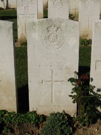 Houchin British Cemetery - Bastow, Samuel Paul