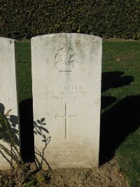 Houchin British Cemetery - Bell, J R