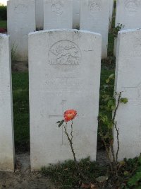 Houchin British Cemetery - Bellaby, N V