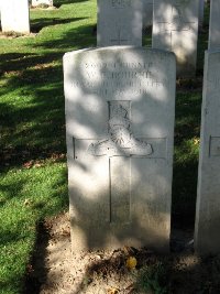 Houchin British Cemetery - Bourne, W E