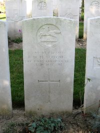 Houchin British Cemetery - Bourne, W H