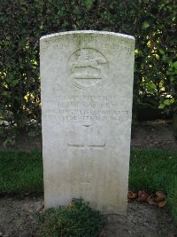 Houchin British Cemetery - Bradley, H J