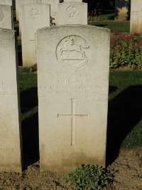 Houchin British Cemetery - Brewer, J