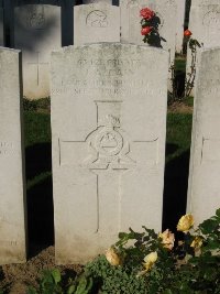 Houchin British Cemetery - Cain, J A