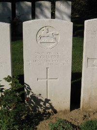 Houchin British Cemetery - Calvert, Cecil