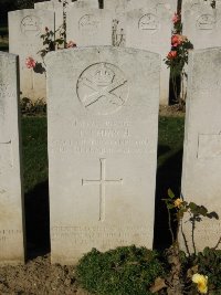 Houchin British Cemetery - Church, T