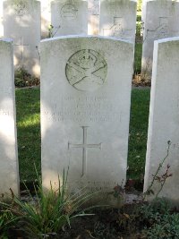 Houchin British Cemetery - Colverd, Frank Edward