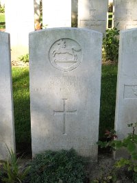 Houchin British Cemetery - Cooper, Henry