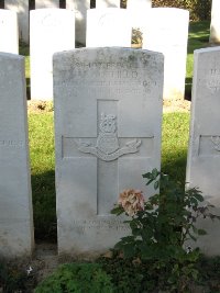 Houchin British Cemetery - Corfield, J E