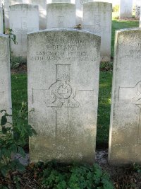 Houchin British Cemetery - Delaney, Frederick