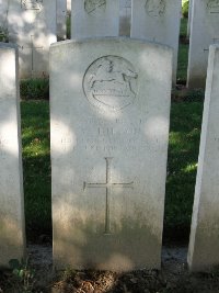 Houchin British Cemetery - Dillon, Victor