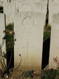 Houchin British Cemetery - English, G W