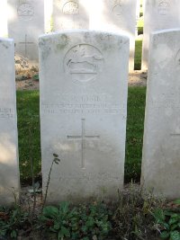 Houchin British Cemetery - Fish, G W