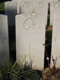 Houchin British Cemetery - Gaynor, R J