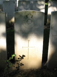 Houchin British Cemetery - Goodland, H S