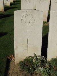 Houchin British Cemetery - Graham, J