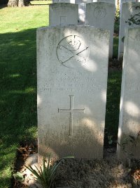 Houchin British Cemetery - Greaves, John