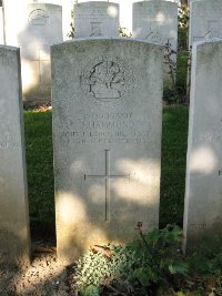 Houchin British Cemetery - Hammond, J