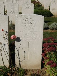 Houchin British Cemetery - Hampson, J S