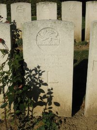 Houchin British Cemetery - Hunter, Herbert