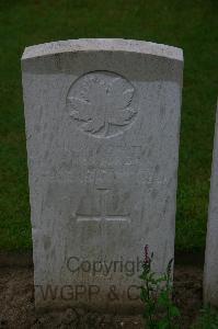 Houchin British Cemetery - Jordan, James