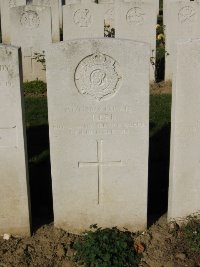 Houchin British Cemetery - Kerr, J