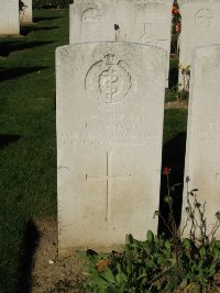 Houchin British Cemetery - Lloyd, John Sydney