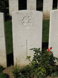 Houchin British Cemetery - Lloyd, Walter Leslie