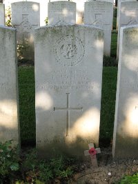 Houchin British Cemetery - MacKay, John