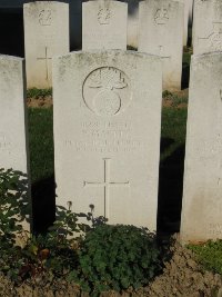 Houchin British Cemetery - MacKle, Patrick