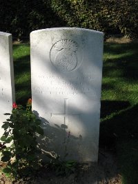 Houchin British Cemetery - Morton, Atholl Forbes