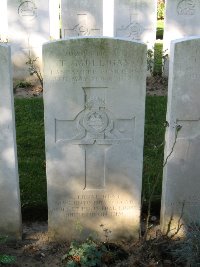 Houchin British Cemetery - Mulligan, Thomas